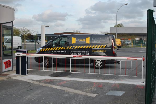 portail automatisé pour parking privé bordeaux